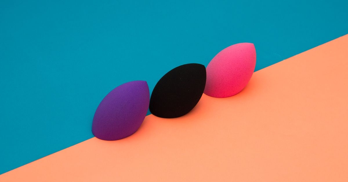 Czysta gąbka, piękny makijaż: higieniczne przechowywanie beauty blendera krok po kroku